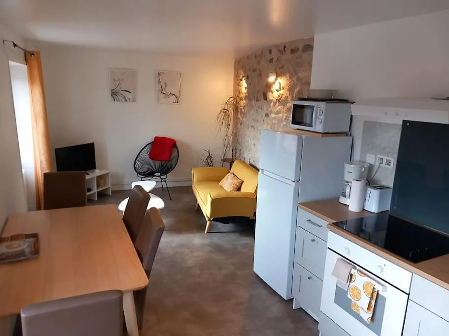 Joli Appartement Les Archers Montpeyroux  France