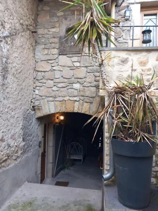 Joli Appartement Les Archers Montpeyroux  Montpeyroux (Puy-de-Dome)